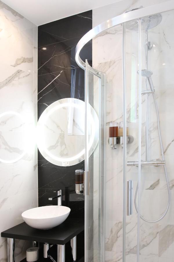 Typton Hotel&Spa Medzilaborce エクステリア 写真